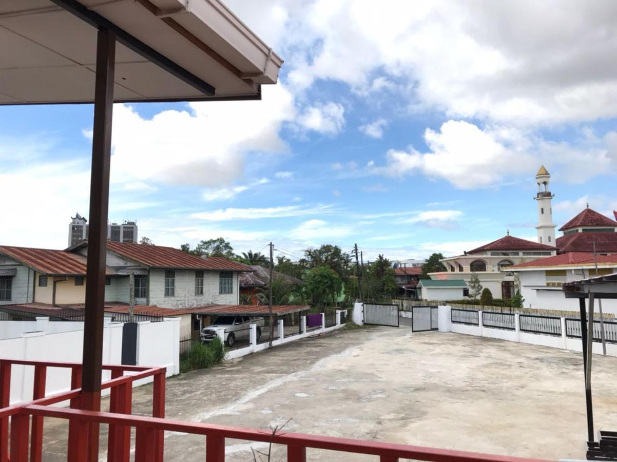 Kenyalang Urban Homestay Kuching Eksteriør billede